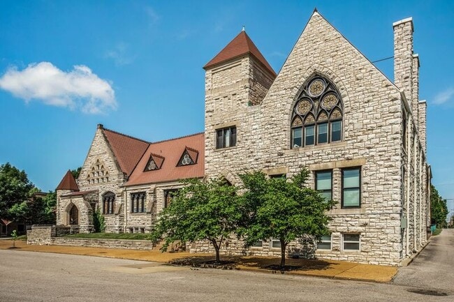 Building Photo - 4301 Olive St