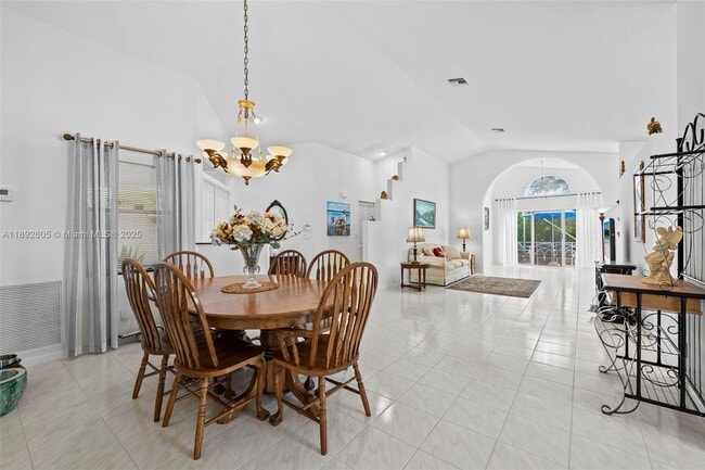 Foto del edificio - 9650 Harbour Lake Cir