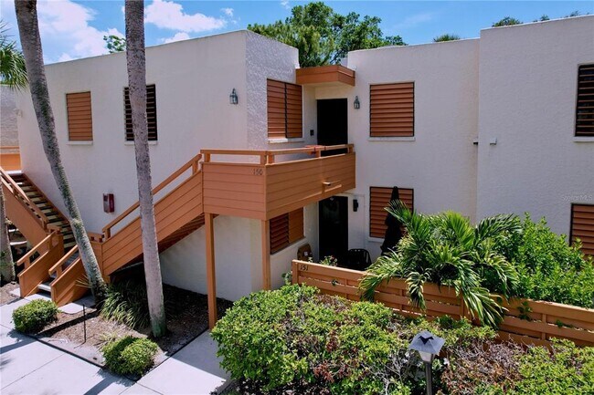 Foto del edificio - 151 Wild Palm Dr