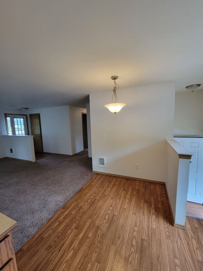Building Photo - 3 bedroom home on with huge yard and 2760s...