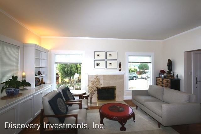 Building Photo - 3 br, 2 bath House - 4320 La Cresta Ave