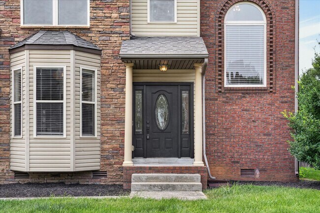 Foto del edificio - 3710 Windhaven Ct