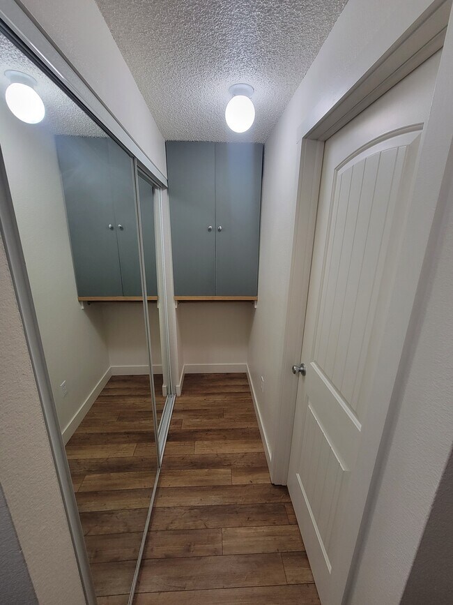 Foto del edificio - 2405 NW Irving St