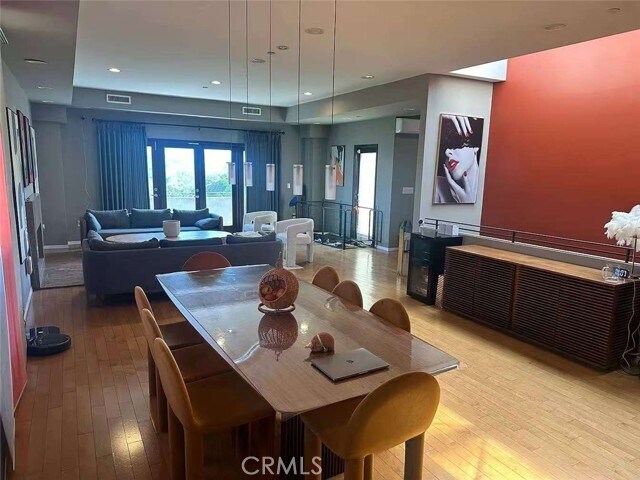 Foto del edificio - 1218 Olancha Dr