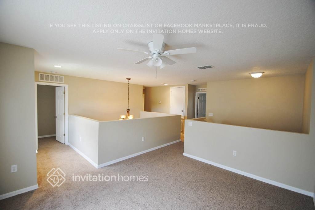 Building Photo - 1150 S Cooper Dr