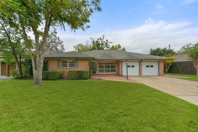 Building Photo - 10515 Eddystone Dr