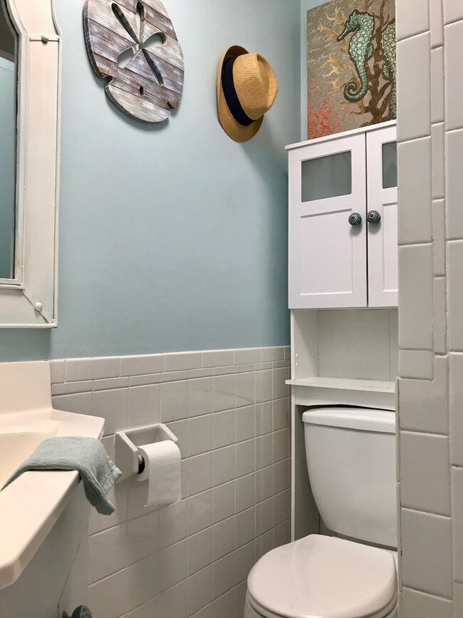 Foto del edificio - 1290 Highlands Dr