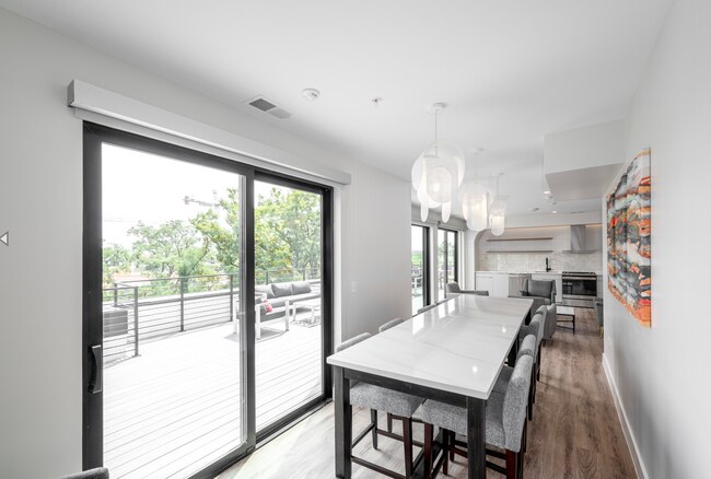 Foto del interior - Cypress on Vine Furnished Rooms