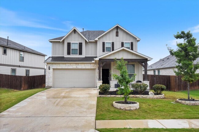 Building Photo - 210 Zuma Dr