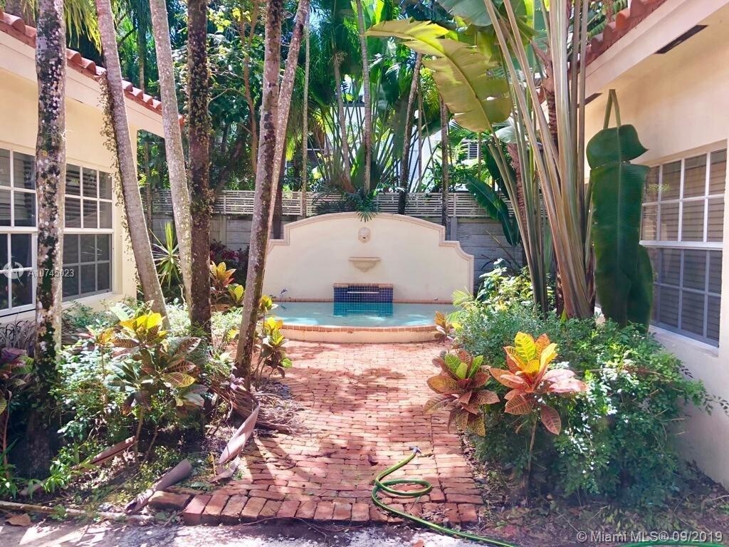 Foto del edificio - 4130 Bonita Ave