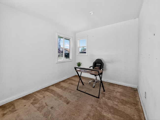 Foto del edificio - 5140 Homestead Way