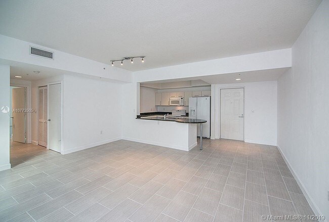Building Photo - 7280-7289 SW 89th St