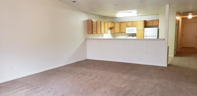 Building Photo - 20923 Hartsburg Ln
