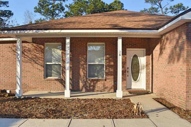 Building Photo - 26 Village Ln