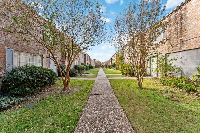Foto del edificio - 4154 Belle Park Dr
