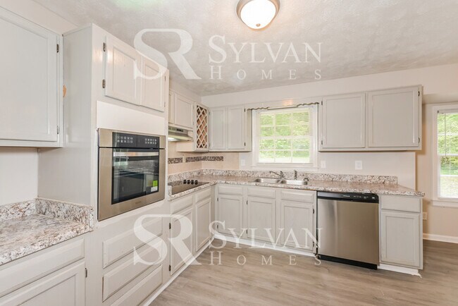 Building Photo - Immerse Yourself in Comfort and Charm: You...