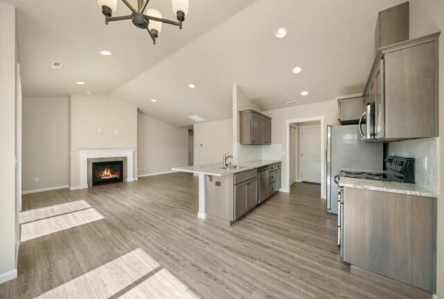 Building Photo - 17014 E Knox Ln