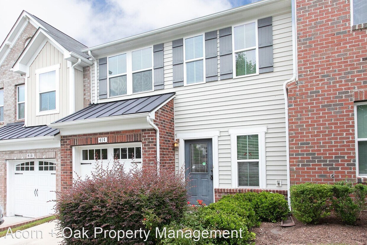 2 br, 2.5 bath House 416 Panorama View Loop House Rental in Cary