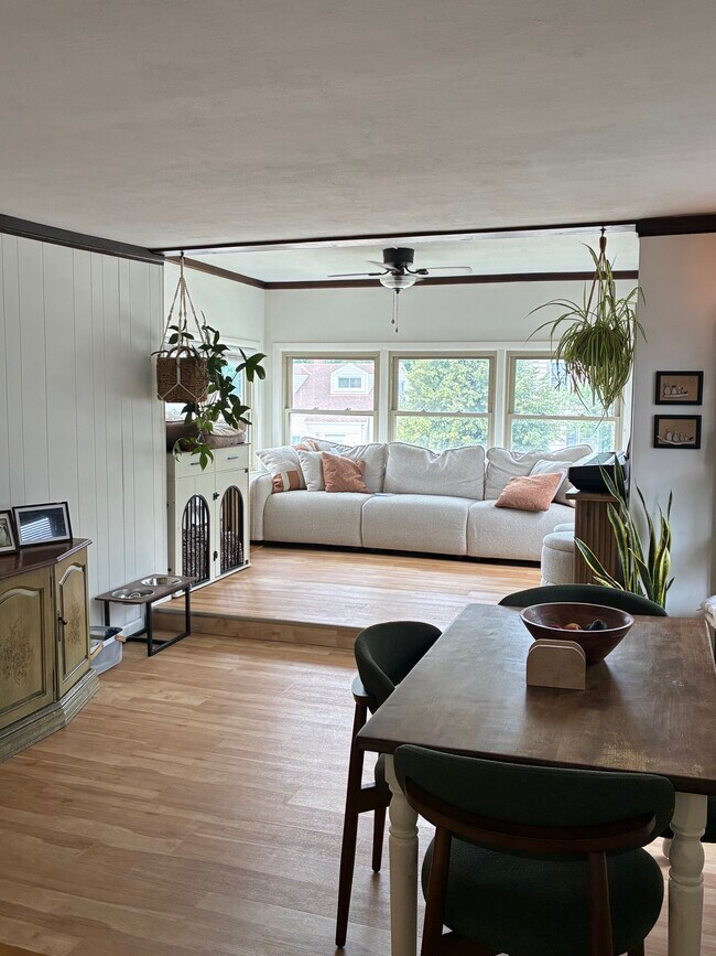Terraza acristalada - 8903 W Orchard St