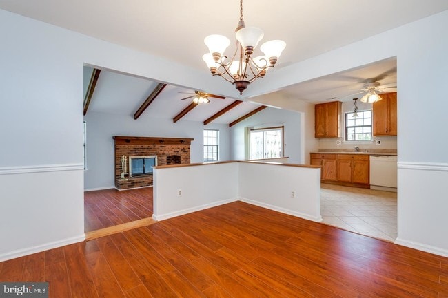 Building Photo - 1302 Jonathan Ln