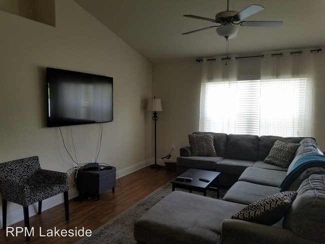 Foto del edificio - 1519 Normandy Heights Blvd