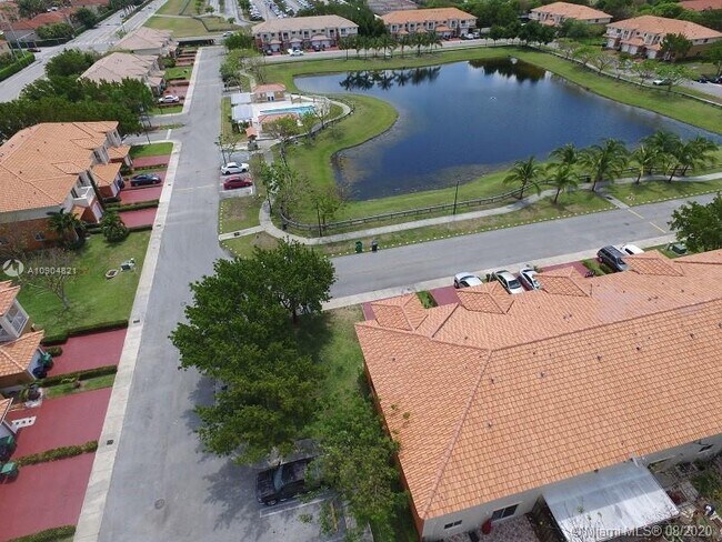 Foto del edificio - 5612 SW 162nd Path