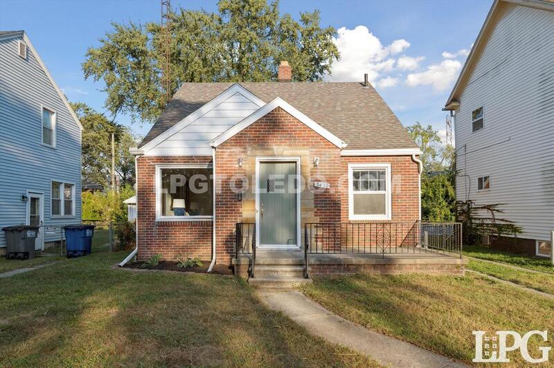 Primary Photo - 3430 Anderson Pkwy