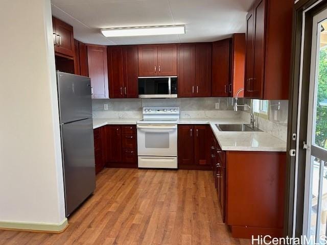 Building Photo - 1356 Palolo Ave