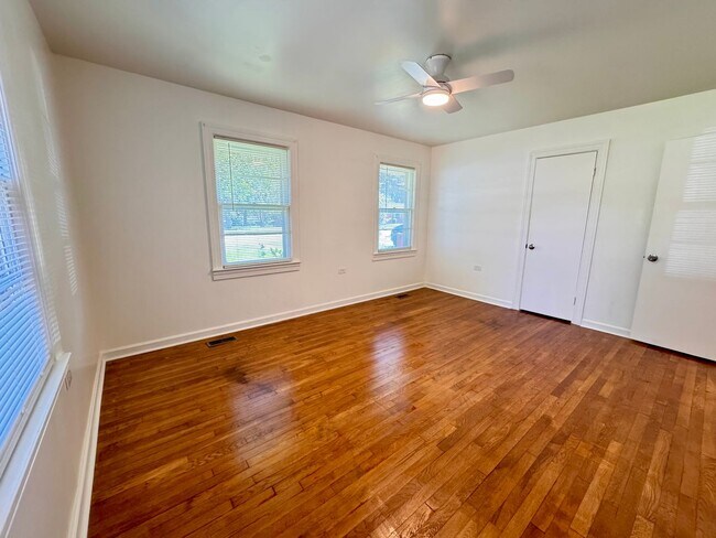 Building Photo - The Home You’ve Been Searching For!