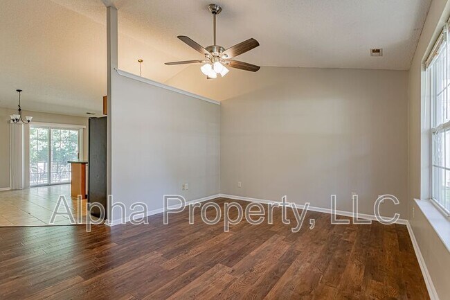 Foto del edificio - 20 Fairhope Ln