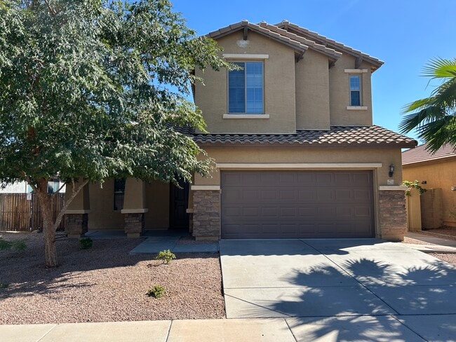 Building Photo - 4123 E Cherry Hills Dr