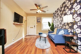 Building Photo - 2314 Bonar St