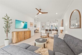 Building Photo - 11751 Venetian Lagoon Dr