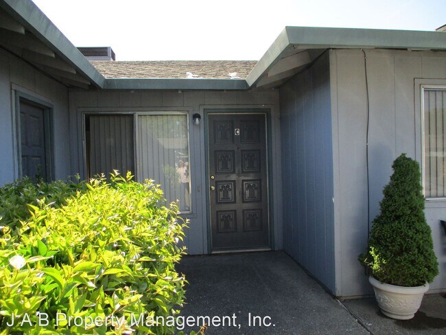 Foto del edificio - 244 Strathaven Way
