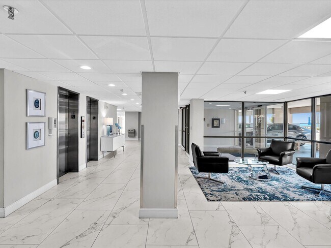 Building Photo - 3301 S Ocean Blvd