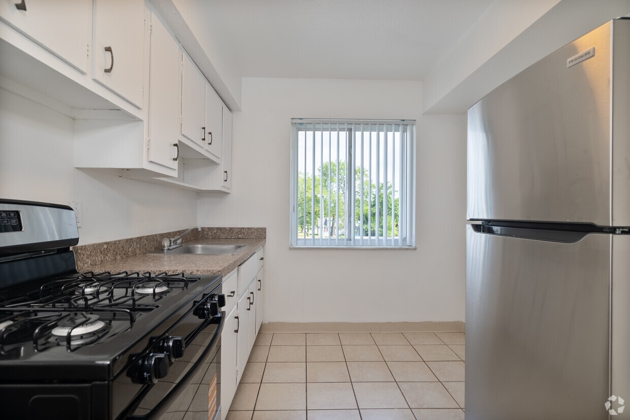 Stoneybrook Apartments