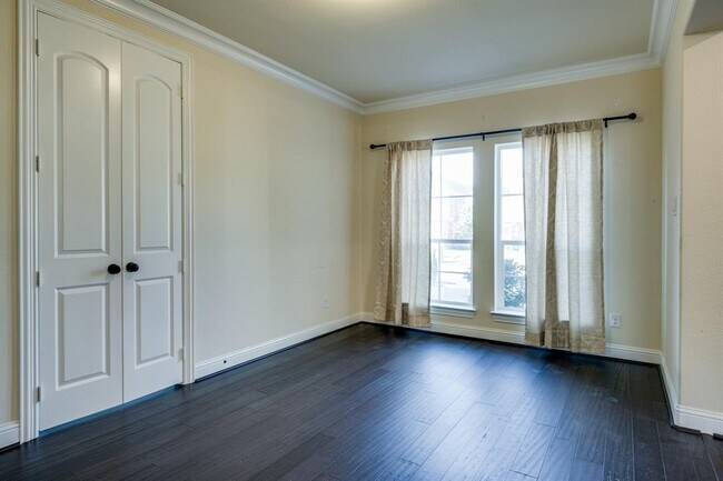 Building Photo - 14016 Notting Hill Dr