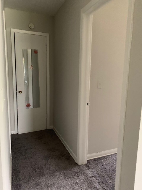 Foto del edificio - 744 Gillette Ave