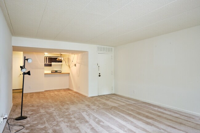 Foto del edificio - 2529 Huntington Ave