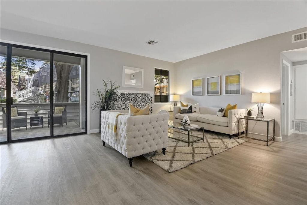 Foto principal - 3501 Birchwood Ter