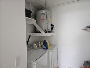 Building Photo - 472 N Willowwood Point