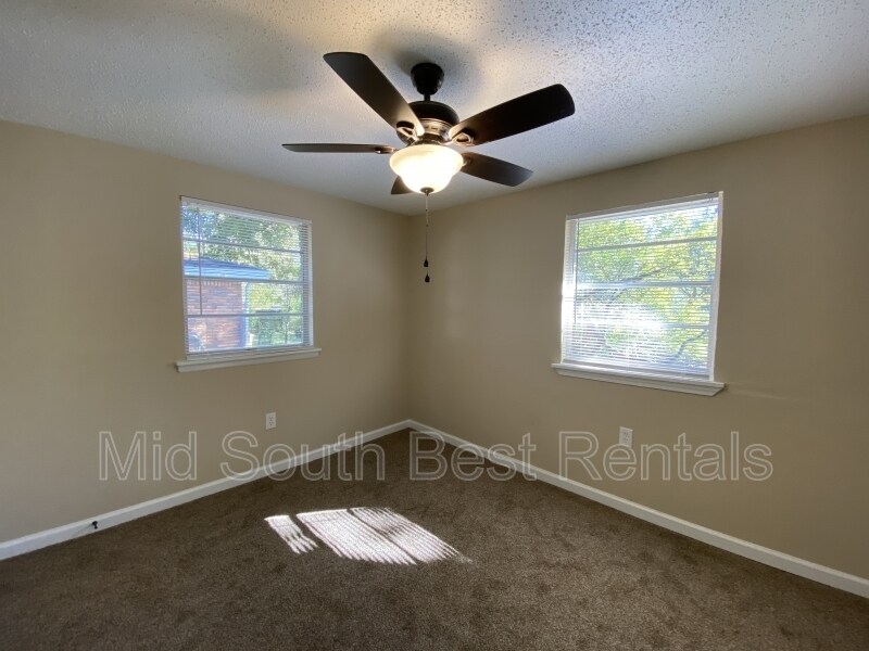 Foto del edificio - 8209 W 36th St