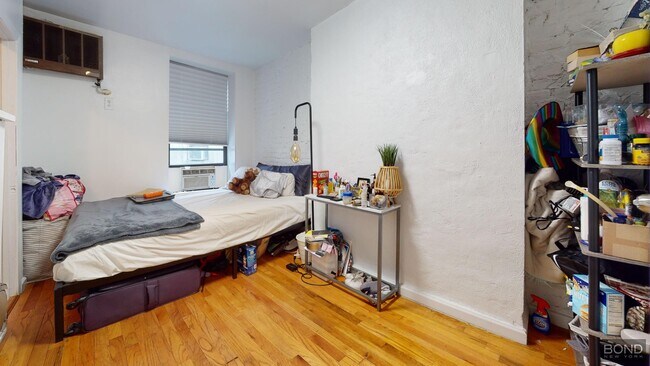 Foto del edificio - 168 Rivington St