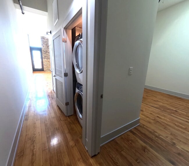 Foto del edificio - 1432 W 21st St