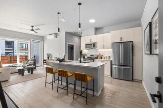 Building Photo - Highlands at Silverdale