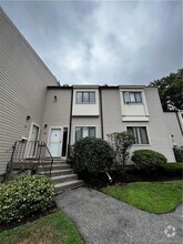 Building Photo - 715 Frenchtown Rd