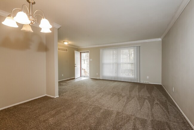 Building Photo - 3950 Cordin Dr