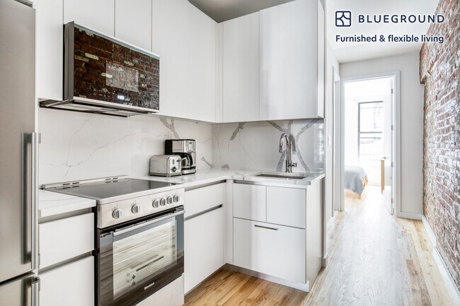 Foto del edificio - 248 Elizabeth St