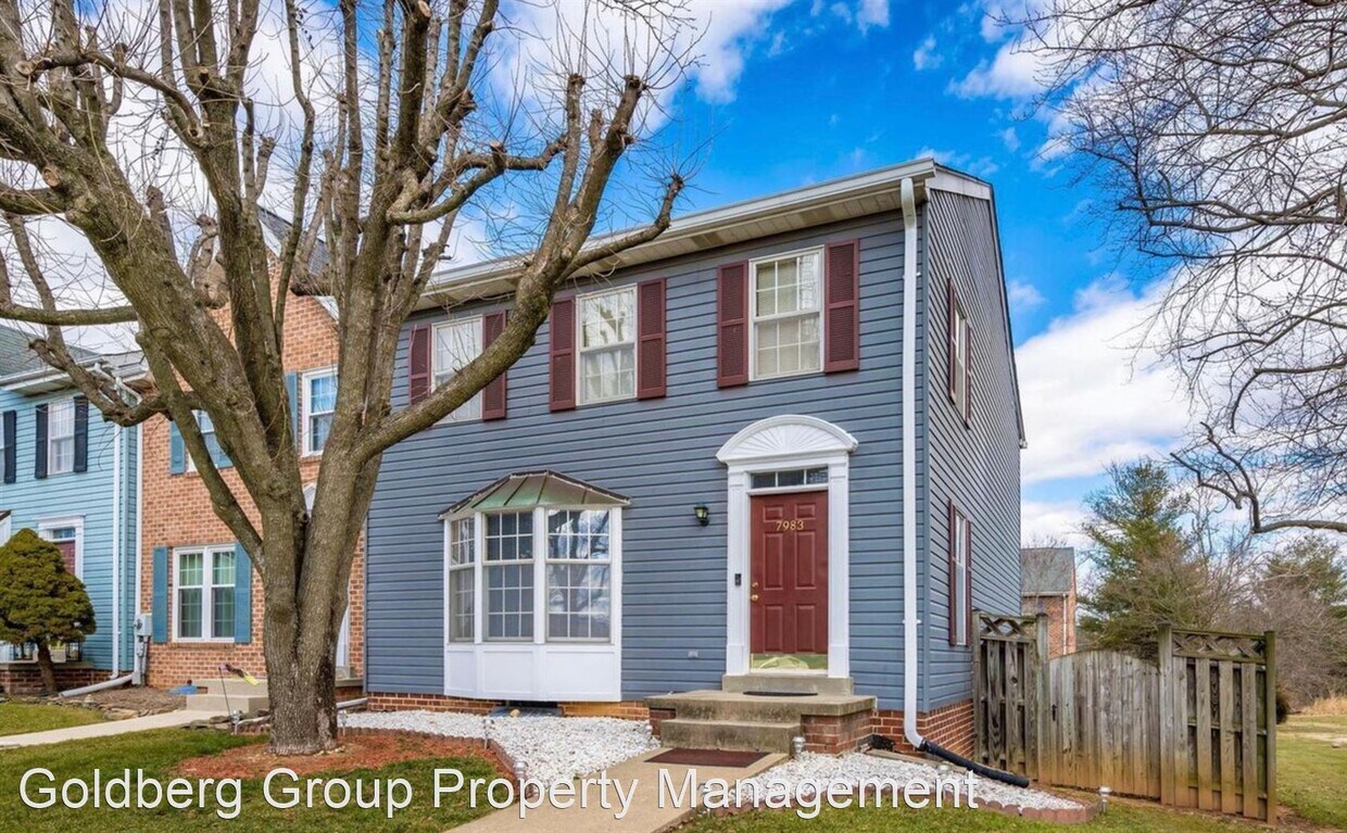 Primary Photo - 4 br, 3.5 bath House - Thrush Court 7983 T...