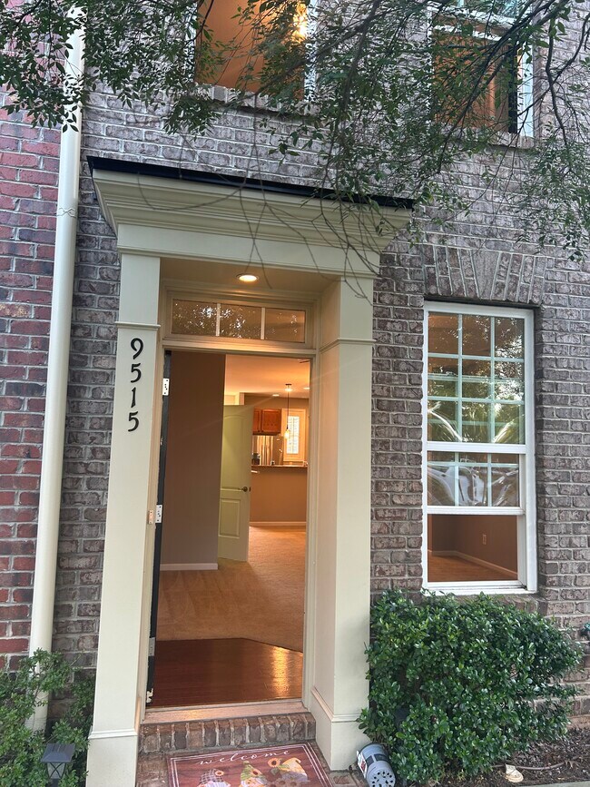 Building Photo - 9515 Longstone Ln